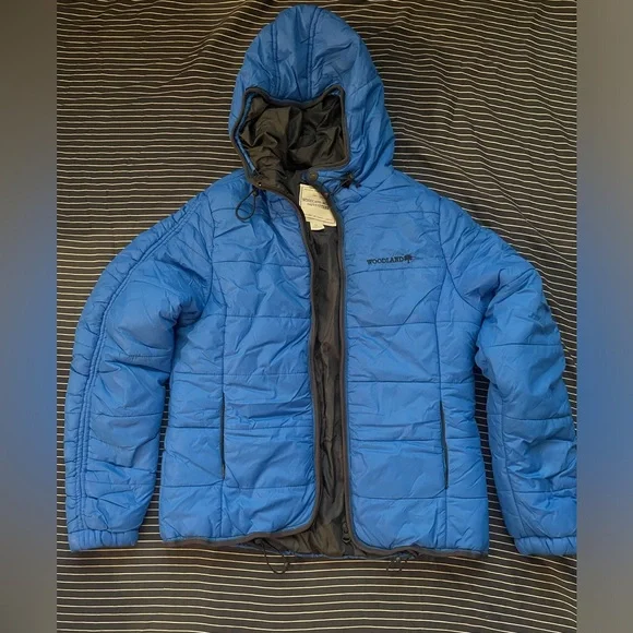 Jackets - Picture 2 of 3